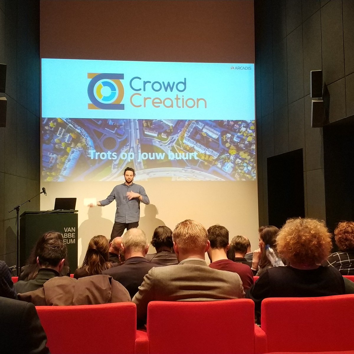 Hoe is het vergaan met ideeën uit voorgaande #DoeEnDurf edities?  @arcadisnl won in 2018 met het idee “CrowdCreation”. Het is sindsdien niet bij een idee gebleven: 
doeendurf.nl/terugblik-winn… 

#innovatie #ingenieur #klimaatadaptatie #energietransitie #duurzaambouwen #mobiliteit