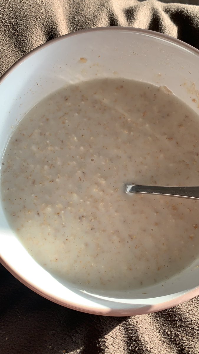 AndyWebbDJ's tweet image. Hot steaming porridge on a cold morning 
#lotsofworktodo