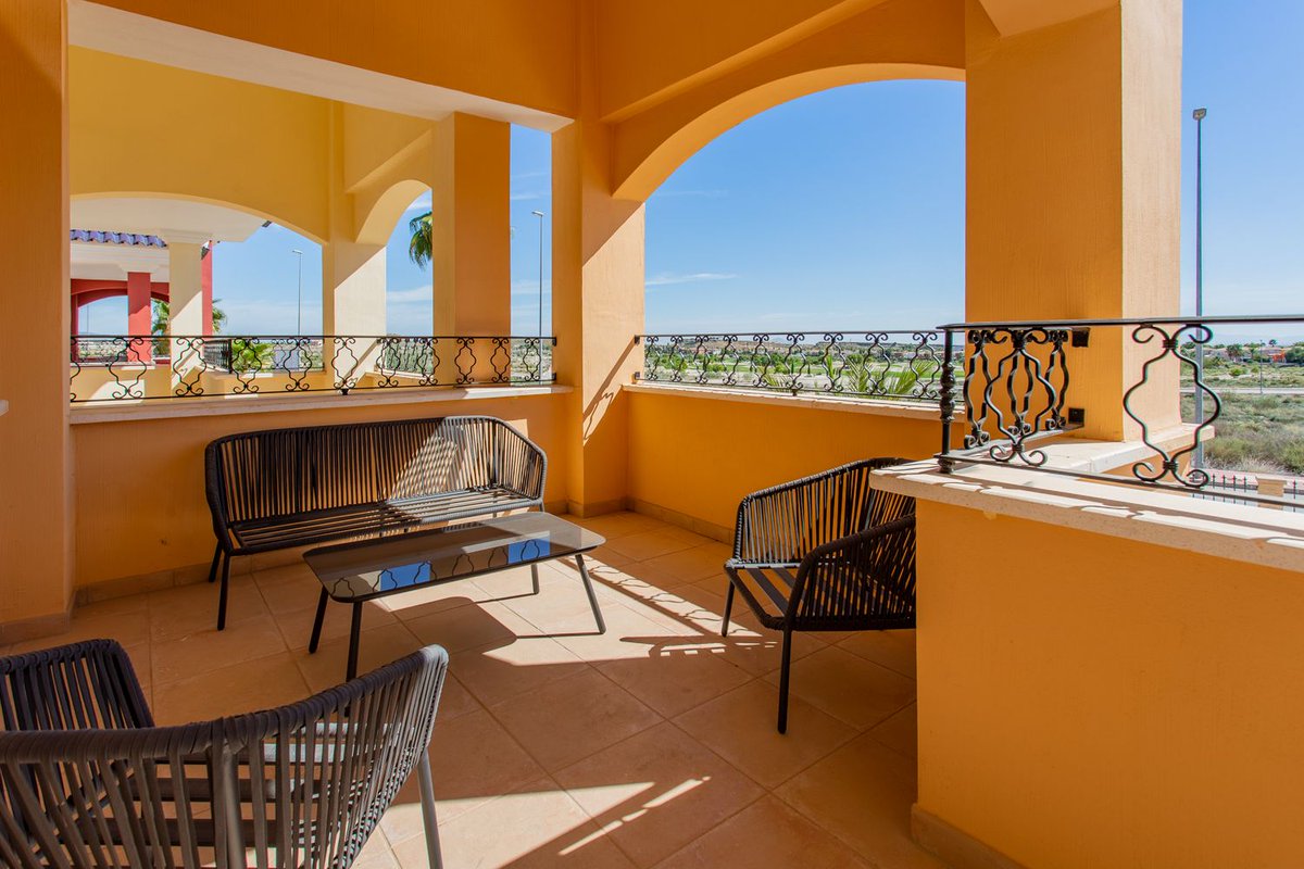 wallwings's tweet image. La terraza de uno de nuestros pisos en Murcia, junto al campo de golf Mossa golf.
¡Una oportunidad única!
#property , #Murcia , #RealEstate