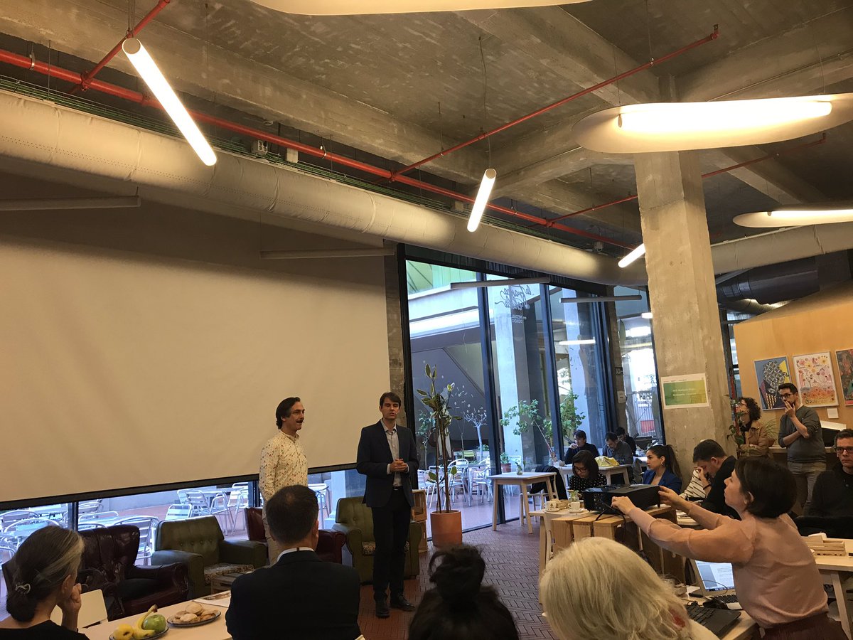 Ecooo_'s tweet photo. Comienza la presentación del #Ecometro junto a @triodoses, @sAtt_arq @ecometro_org y @eco_habitar 
La herramienta para aprender y medir la ecología de tu hogar.
Descúbrela en https://t.co/jrEp5f9Vpe https://t.co/Px3q43t82D