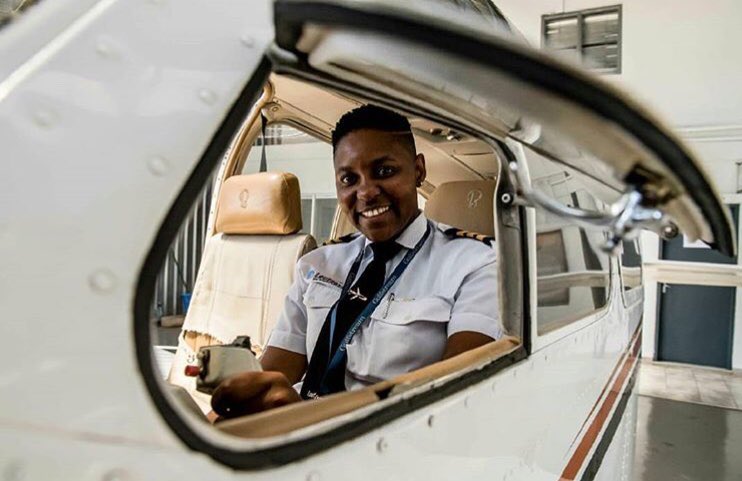 A380Capt_Tumi's tweet image. I’m a young Pilot and for my birthday next year I want to host my next aviation expo in Venda, Thohoyandou for kids all over to get a chance to meet &amp;amp; interact with pilots ,ATC etc in the industry. I’m seeking sponsors &amp;amp;companies to come on board #EveryBarHasAStory @Aviation_ADA