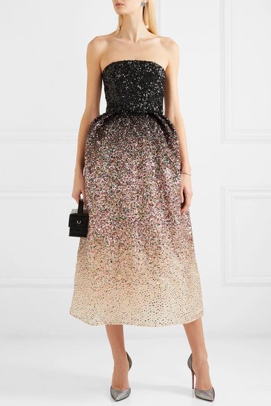 Party season is fast approaching, time to get mistletoe ready! Shimmer and sparkle in Ong-Oaj Pairam exclusive to Net A Porter 
#Mistletoeready #Partydress #NetAporter