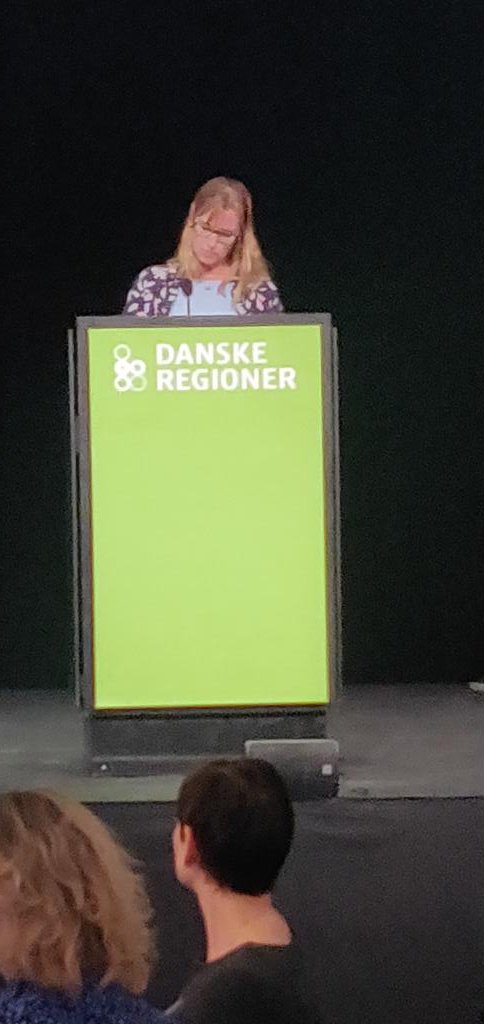 Torben Kajberg (@tkajberg) on Twitter photo <a href="/stephanie_lose/">Stephanie Lose</a> <a href="/regionerne/">Danske Regioner</a> ønsker sundhedstjek til borgere på botilbud. Godt gået. Tak for at fokusere på #ulighedisundhed for denne gruppe #sundhedforalle19 <a href="/stephanie_lose/">Stephanie Lose</a> <a href="/regionerne/">Danske Regioner</a> ønsker sundhedstjek til borgere på botilbud. Godt gået. Tak for at fokusere på #ulighedisundhed for denne gruppe #sundhedforalle19