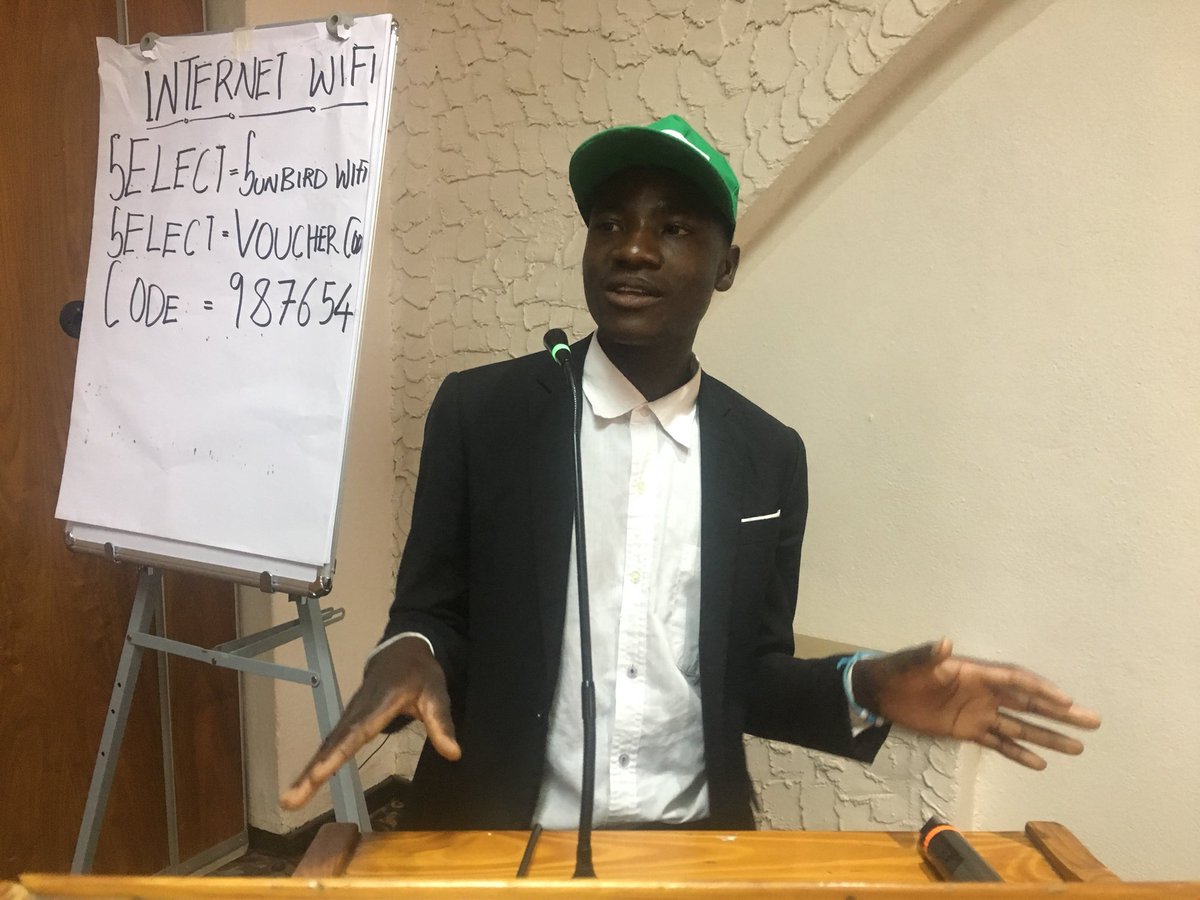 sakanda_sarah's tweet image. 100,000th Client for #VMMC, Maganizo Ganatiyo “ Did you know that medical circumcision reduces the risk of HIV infection and cervical cancer?” He is a happy young man to have learnt such lessons through #ProjectIQ