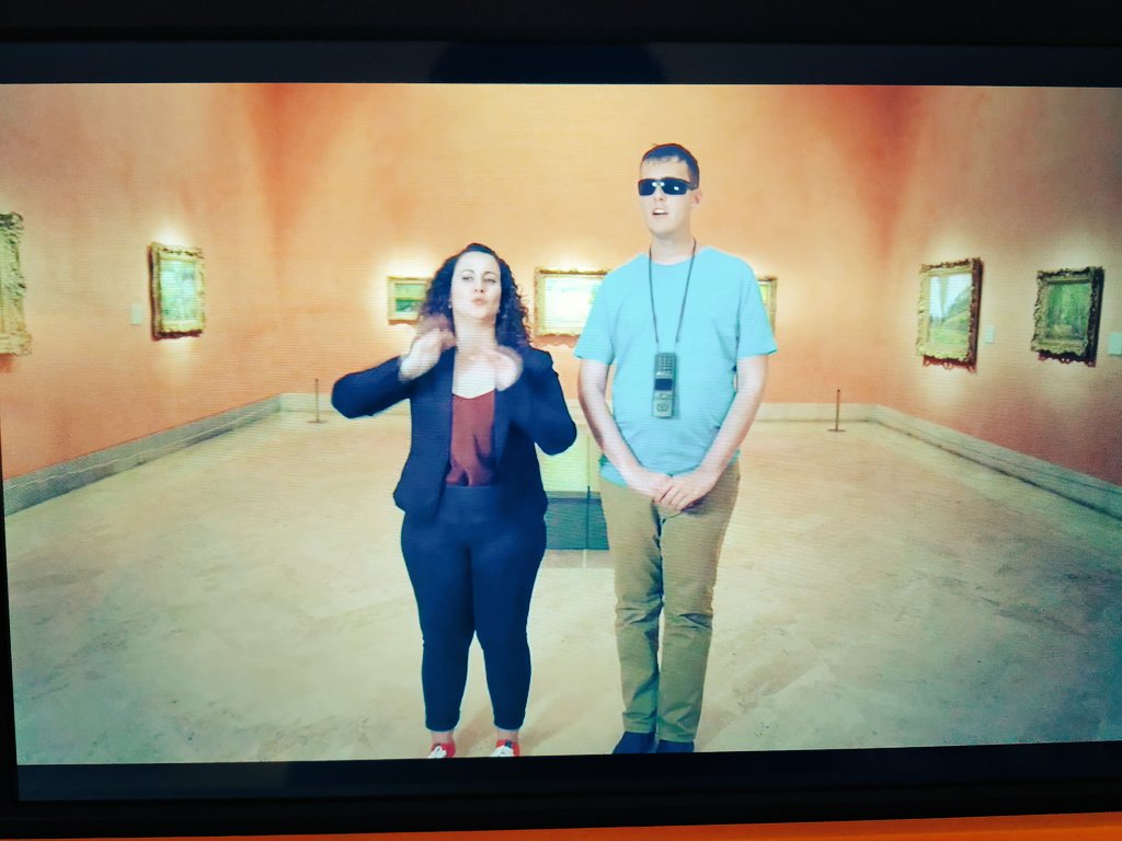 SergioAguinaga6's tweet photo. 😮Venir al evento final de @ArchesEU @ARCHES_Madrid en @museothyssen y encontrarme con este fantástico resultado 
🎥 Un #video #accesible  con los actores 👩‍🦰👨‍🦱 Marga y Alejandro #AMASEscena y que supuso 
 📝su primer contrato de muchos #MásSueñosMenosLímites @GrupoAMAS 👌☁️👌 https://t.co/nLjqwGNBQM