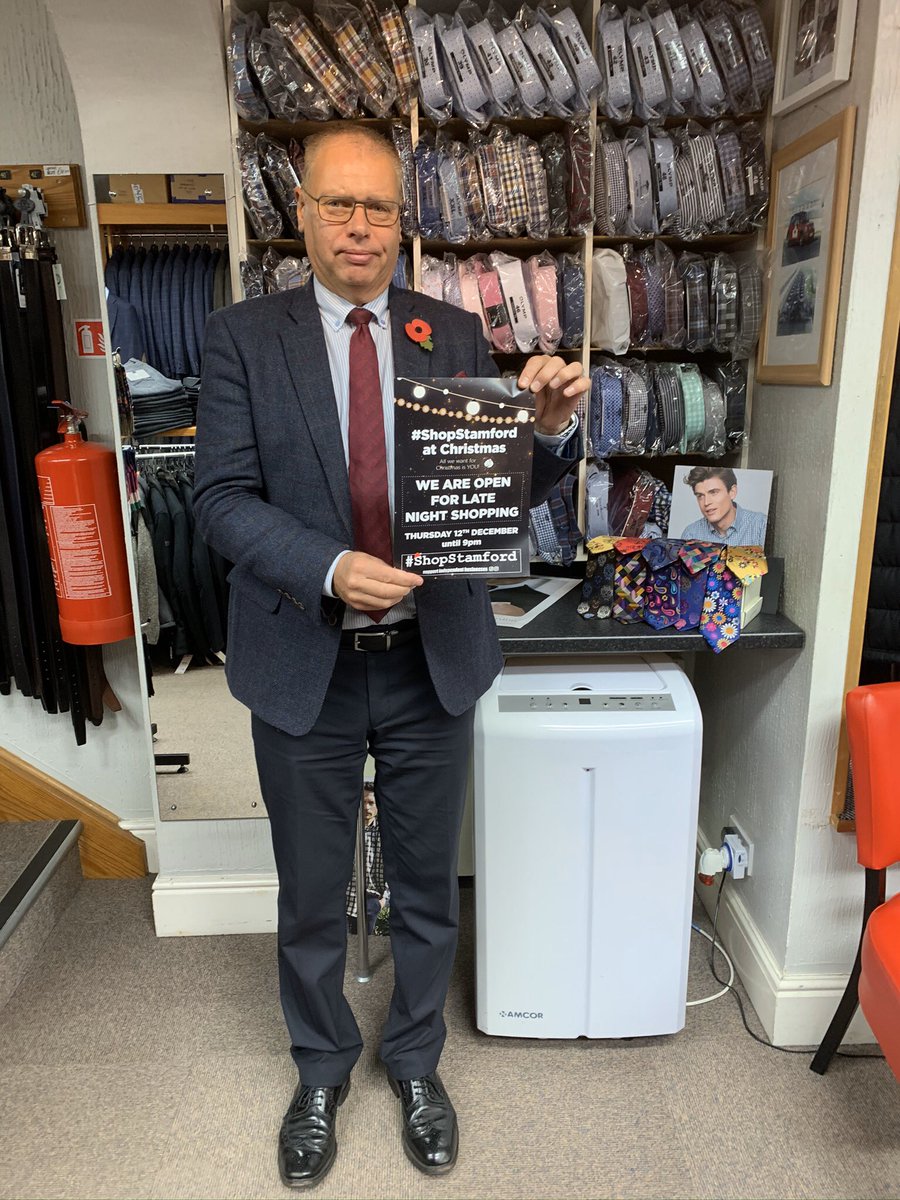ShopStamfordUK's tweet photo. Are you opening on Dec 12th for #ShopStamford Late Night Shopping. Many of our friends are on StMary's Hill & St Marys Street @anandshoesofsta #irisviolet @No14StMarysHill @loomes_robert #ColinBell @stamfordcheese & they all have posters. Have you got yours? Email us... https://t.co/El8G9X00fE