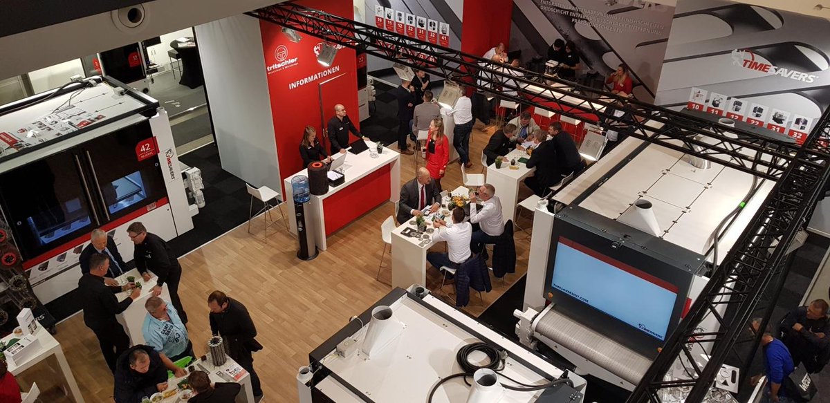 Ellesco1's tweet image. Busy on the #Timesavers stand 1803 at #BlechExpo2019 with people bringing their deburring, radiussing, deslagging and finishing problems for discussion &amp;amp; demonstration

 #ellesco #deburring #edgeradiussing #grinding #graining #brushing #finishing #deslagging #linishing  #truman