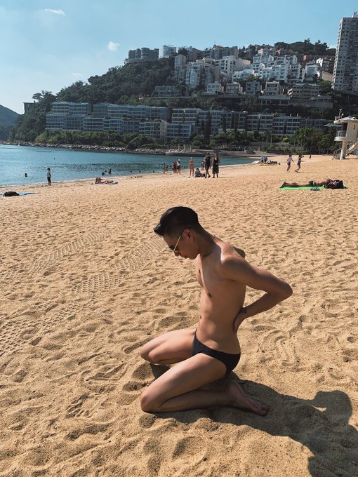 1 pic. Hong Kong also has great beach ? #gay #asian https://t.co/UIuxYzsKcS