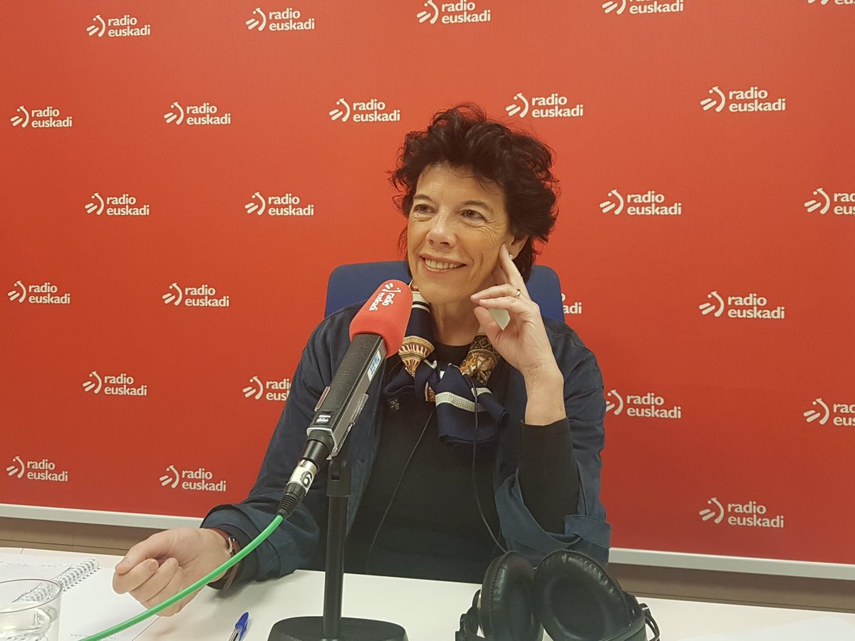 Isabel Celaá (CelaaIsabel) Twitter