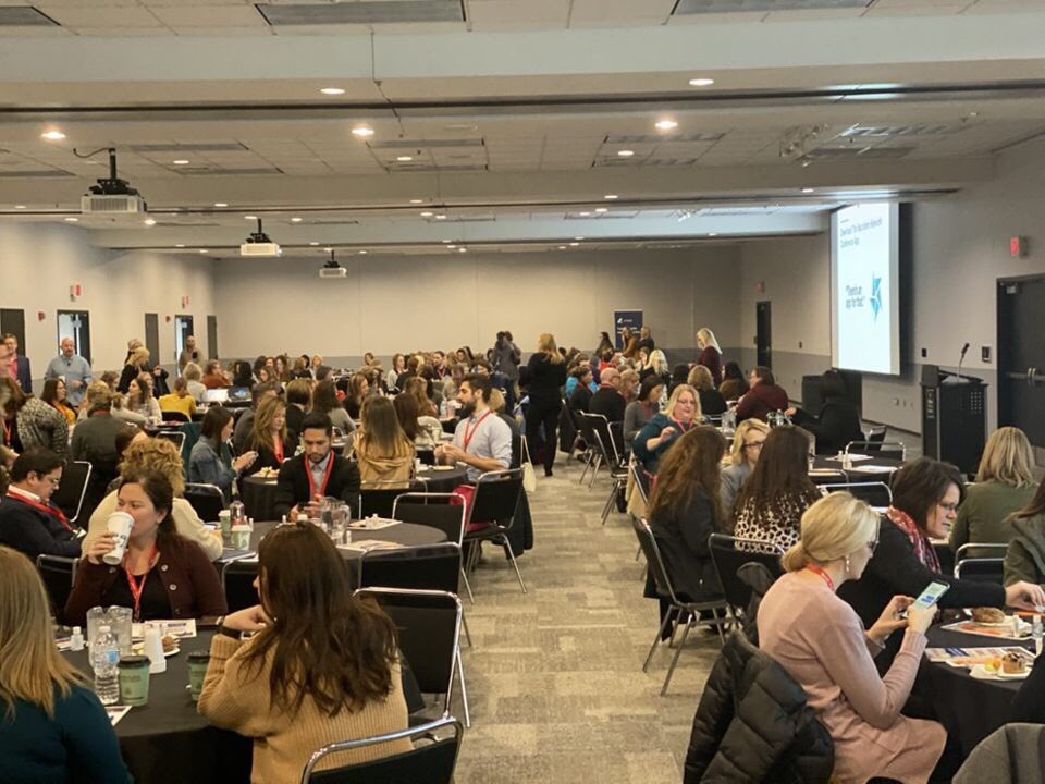 Lots of networking happening at our #WiRec conference! We’re getting ready to start! #RecNet