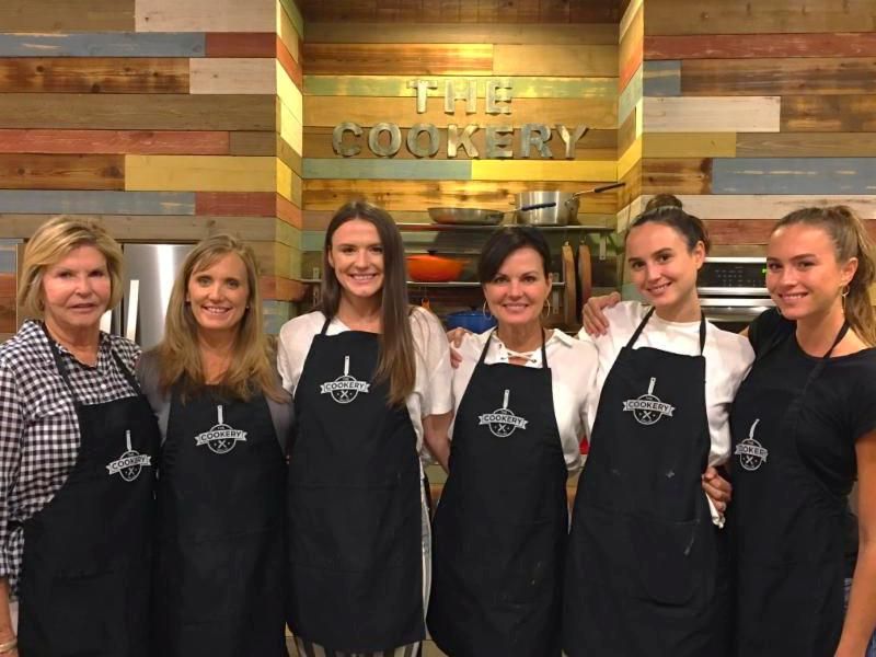 Hosting Family for the holidays?! conta.cc/34AcrZ4