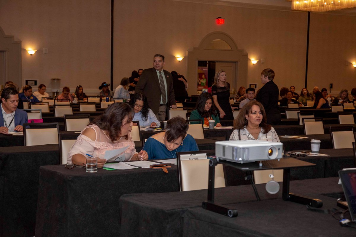 AMETCONFERENCE's tweet photo. ...and more pictures. https://t.co/ZTdyADGJrO