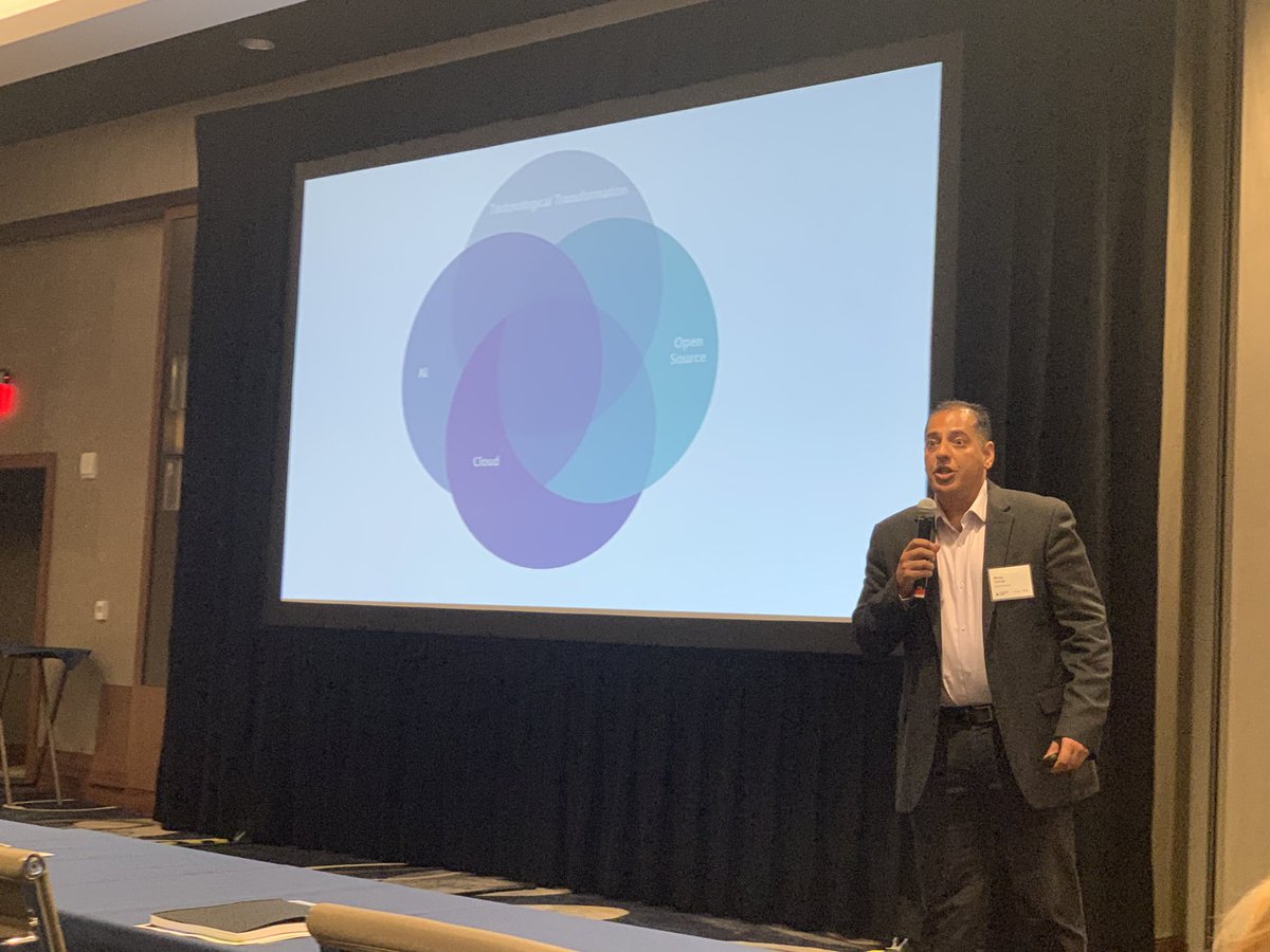 DebRGerhardt's tweet image. Micky Minhas from Microsoft on all the cool things happening in AI/IP #michaelbest #triangletech