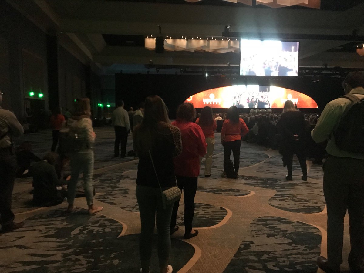 DoucetteJamie's tweet photo. Good morning, 1,600 people here in Denver at the #Synergy conference put on by @thomsonreuters https://t.co/1rRRjdVDDT