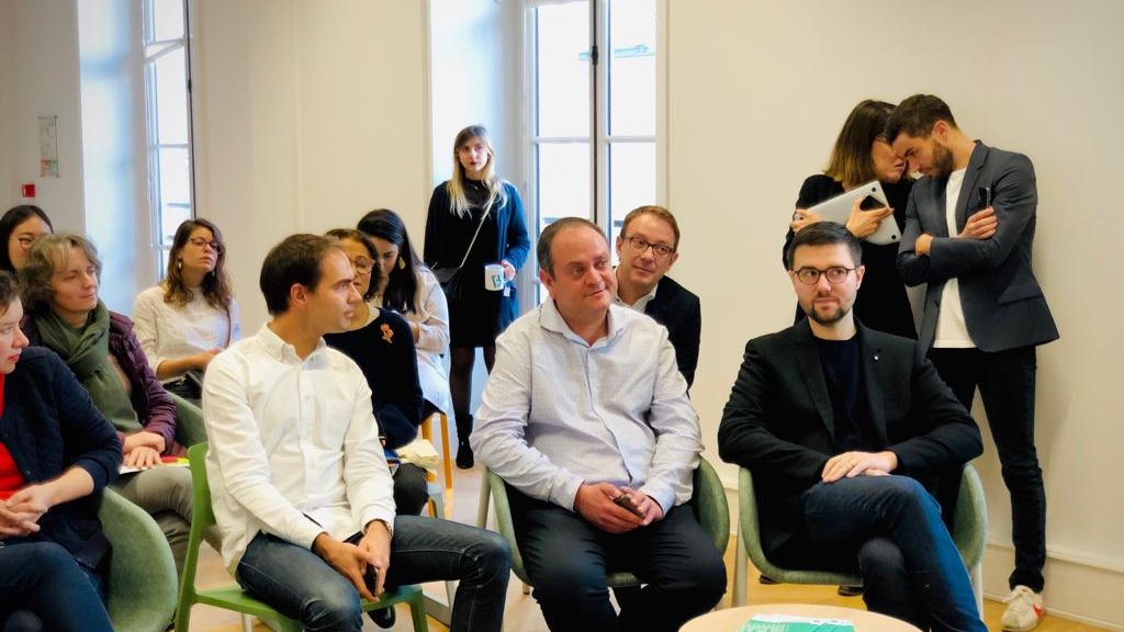 BNPParibas says "[#BivwAk⛺]
BiwvAk! is a place to learn and be inspired by one another. 🦄

This morning's event is all about sharing experiences &amp; points of view about #NWOW and #intrapreneurship. 

Check #⃣ #BivwAk to get inspired too!

Intra4Good b… "