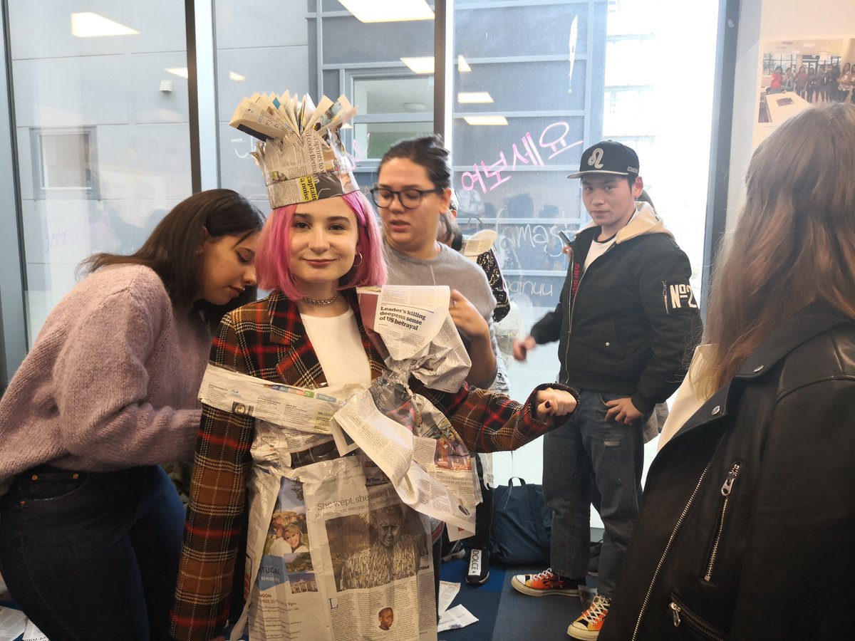 BUIntCollege's tweet image. Few weeks ago we worked on very interesting project: 'Bournemouth through the eyes of an International Student'. Teams were randomly put together and what's a better way to build some team spirit, than with a 'Newspaper Fashion Show'! 
#kaplanlife #studyinuk #creativestudy
