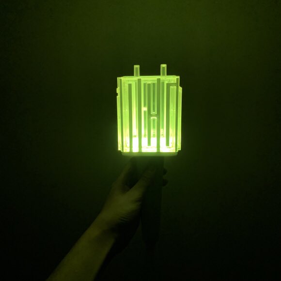 Chuchuu_S's tweet photo. #รับพรี แท่งไฟ NCT

💚ราคา 1,390฿

✨หิ้วจากSUM และหิ้วเข้าไทยค่ะ ทันคอนNCT Dreamนะคะ✨
🚫ปิดรับ13/11  ของถึงไทย17/11
🚫ปิดรับ20/11 ของถึงไทย24/11
#ตลาดนัดnctdream #ตลาดนัดnct #พรีออเดอร์เกาหลี #หิ้วเกาหลี #แท่งไฟnct https://t.co/2qCGjLlTVi