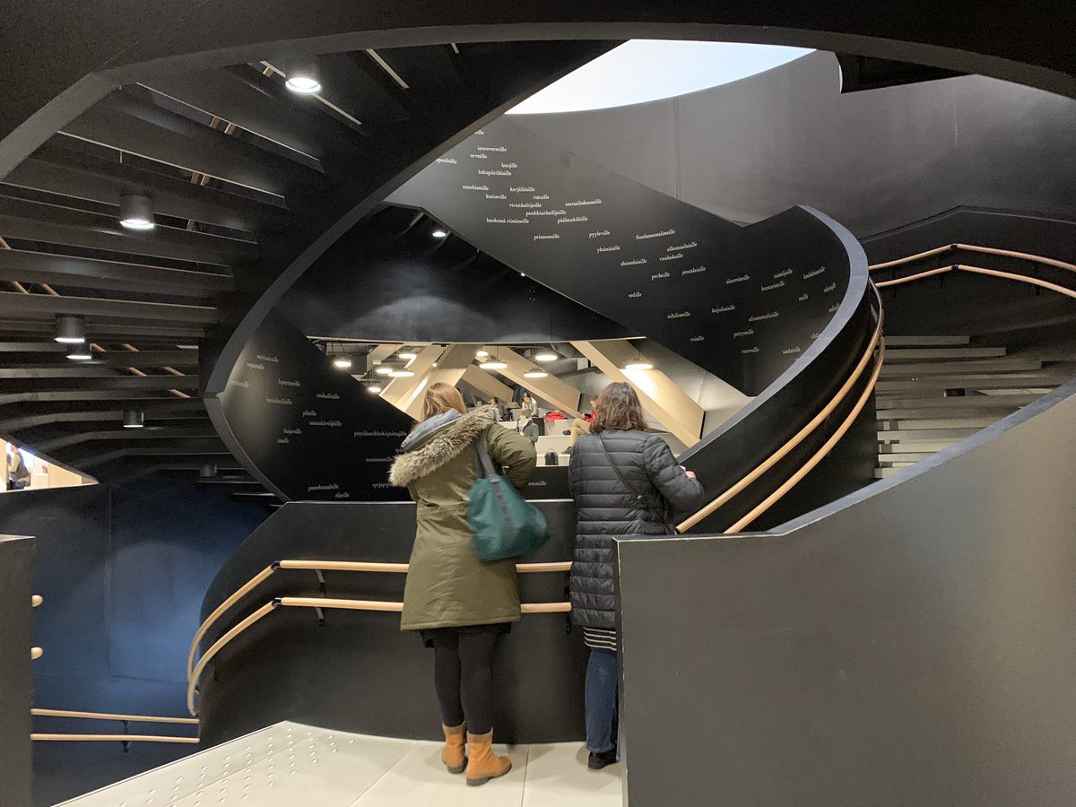 Frábært bókasafn/samfélagsstaður. #erasmus fræðsluferð #VEXAedu #menntastefna #menntaspjall #myerasmuslife