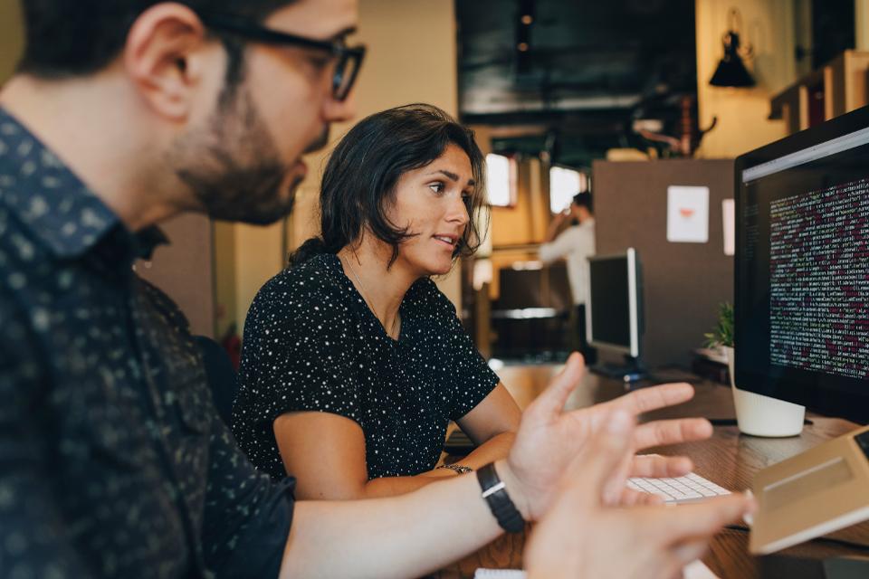 Experfy's tweet image. AI and Big Data are actually transforming the roles of traditional developers. It’s no longer just about jamming lots of code and creating full-blown applications @ttaulli #BigData #AI #NextGenerationDevelopers bit.ly/2JZgTbS