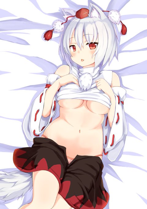 #いいおなかの日
ちょっと肉が余ってるかんじのおなかが好きです 