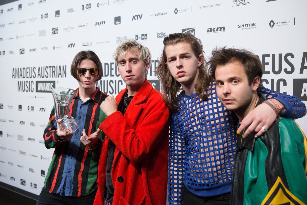 BILDERBUCH (@bilderbuchmusik) | Twitter