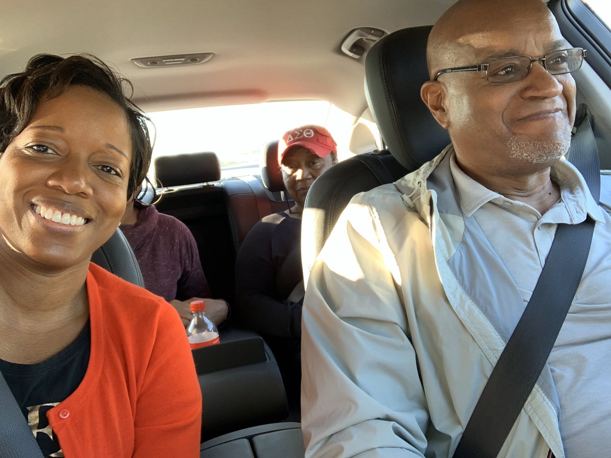 BreadPuddingNOW's tweet image. #Greece or Bust.