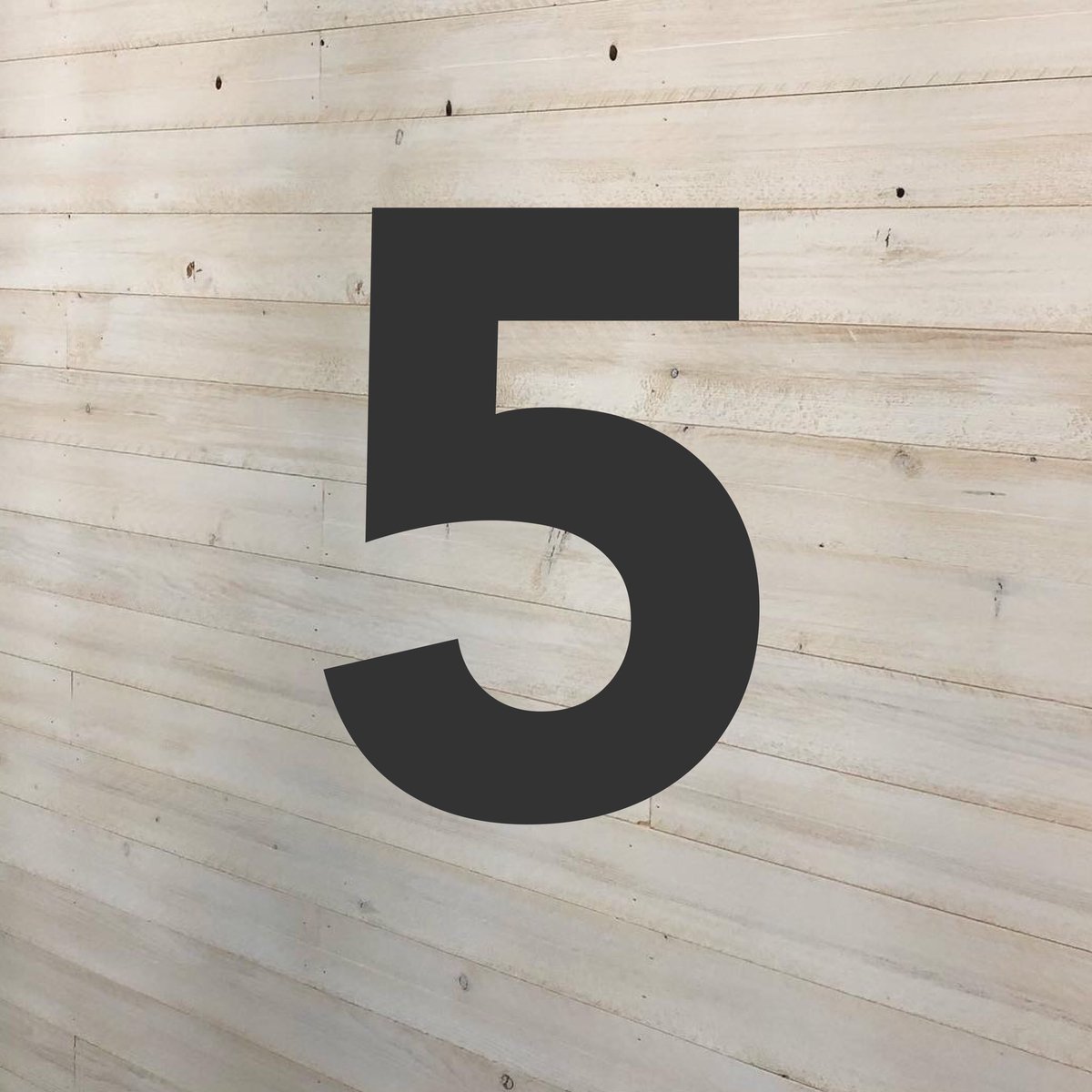 RusticJs's tweet image. F I V E 

5 freaking days!!! Really, we aren’t excited for you to see our Christmas line 😉 #madeLocalYeg #ycc #Farmhouse