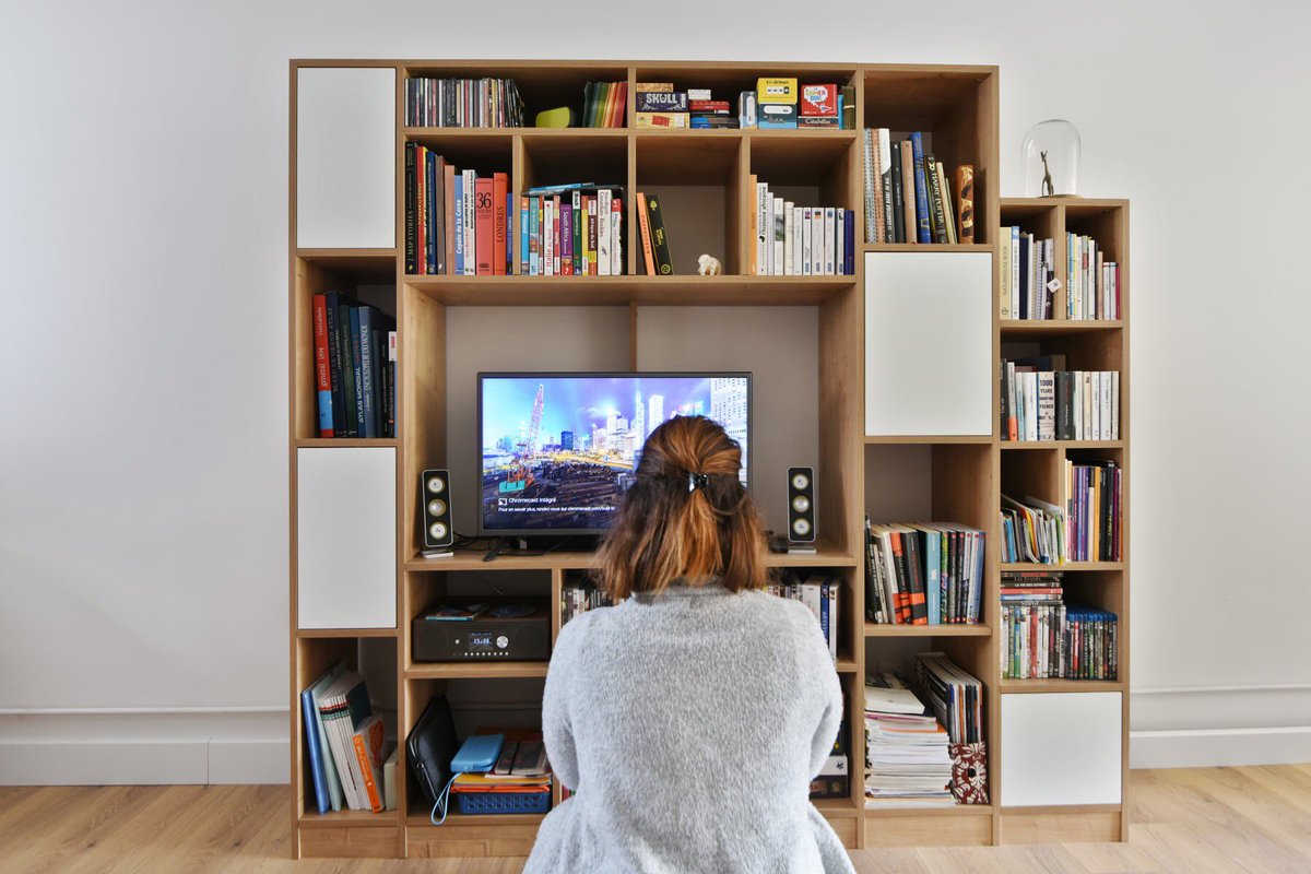 Christelle &amp; Mickael ont finalisé le montage de leur meuble TV 💪
👉 Concevez vous aussi votre prochain meuble sur-mesure sur mobibam.com

#madeinFrance