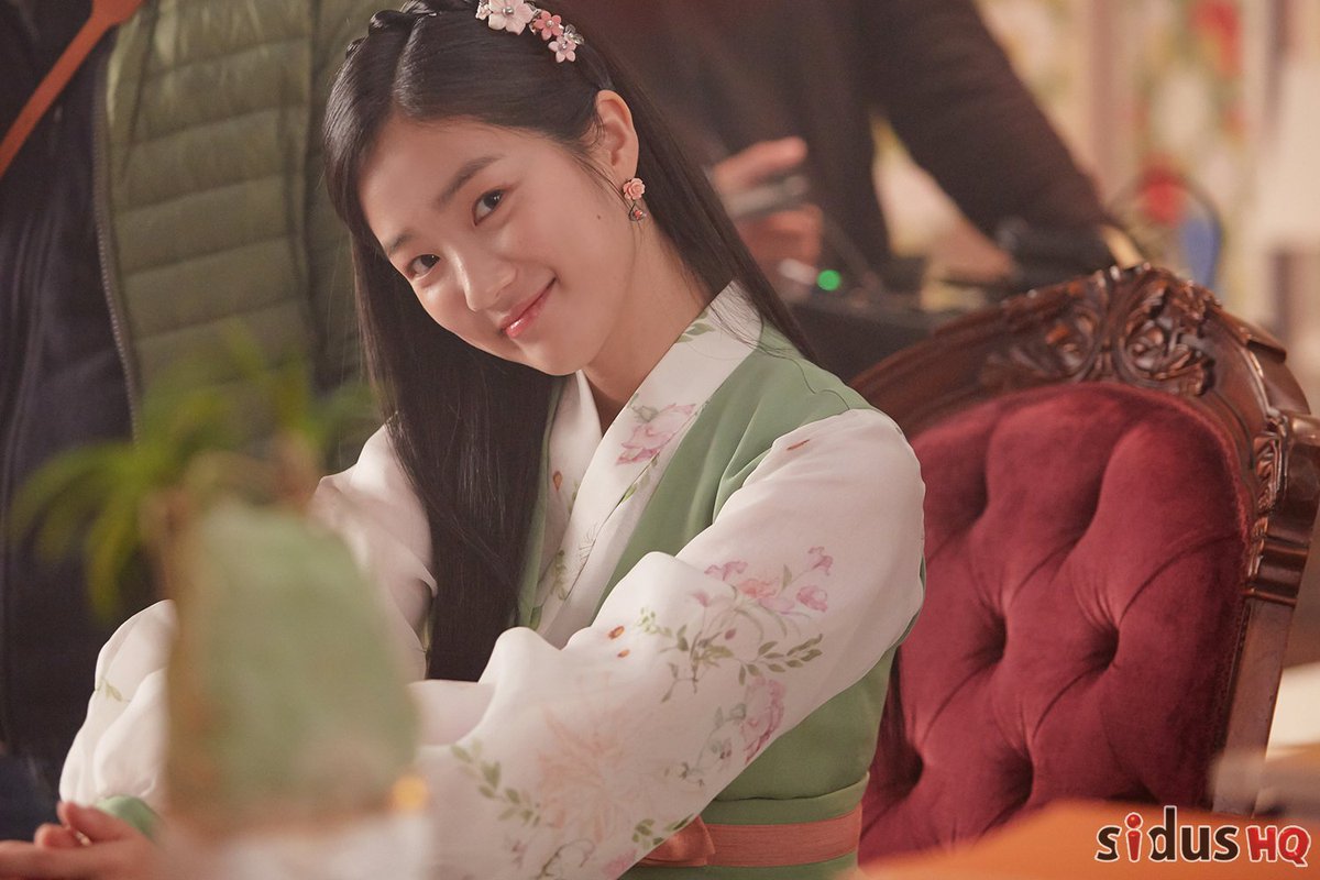 น่ารักมากกกกกกกกกกก​ ปกติไม่ค่อยหวีดผญ.​​ แต่ตอนนี้หลงฮเยยุนหนักมาก
#ExtraordinaryYou