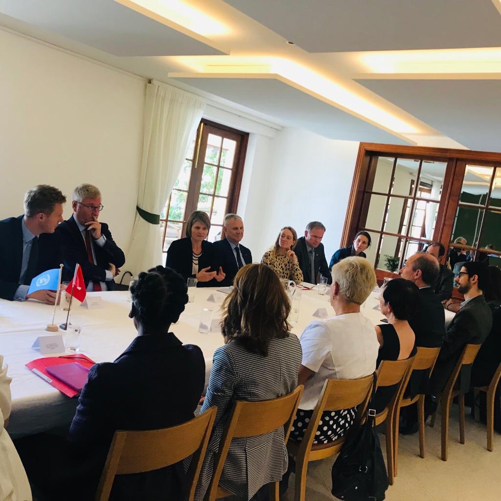 Switzerland_SA's tweet image. Roundtable with @UNHumanRights experts on the #protection of #HumanRights in 🇿🇦 and the #SADC region #LeaveNoOneBehind @ohchr_sa @NorAmbSA @EUinSA @DKAMBinSA @ukinsouthafrica @AustriainZA