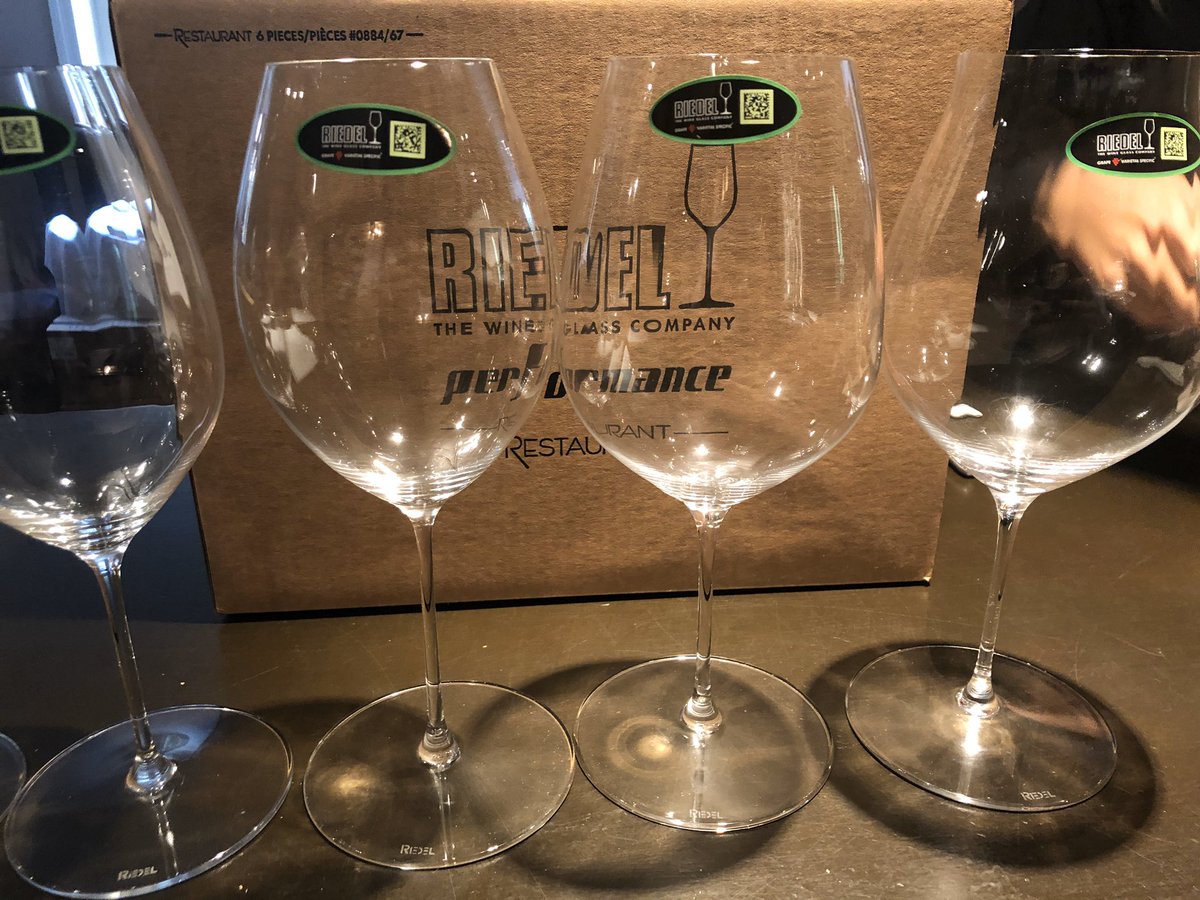 littlebedwyn's tweet photo. Thank you @RiedelUK for our early Christmas 🎄 🎁 #riedelperformance glassware https://t.co/tLRBW77SJ1