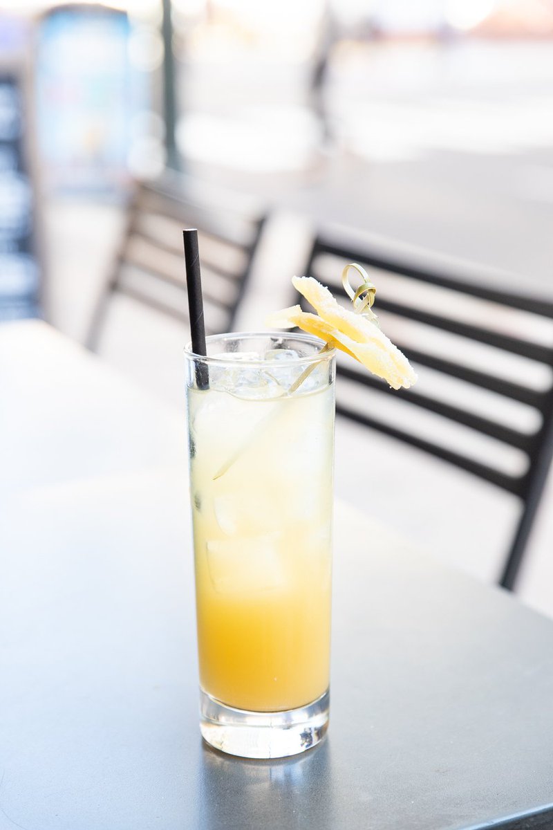 InBetweenRivers's tweet image. New blog!👍 @TriaPhilly Team was kind enough to invite me into their tasting session experimenting with their Winter cocktails. Some information I can't reveal yet! 🤐 What I can share is one of the cocktails they have on tap for Fall right now. Read more: inbetweenrivers.com/post/fall-cock…