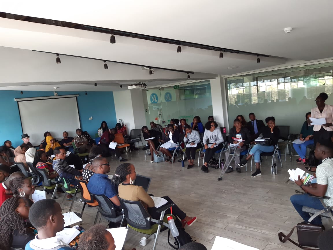 Today in @YALIRLCEA , we have beeing having an important session on SOCIAL INCLUSION. We must appreciate the world diversity to reduce discimination. #MyDayinYALIRLCEA, #YALITransformation