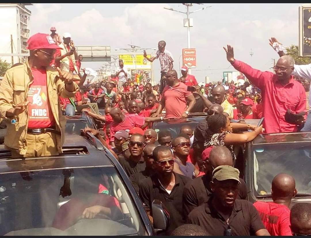 MaadjouDT's tweet image. L'image du jour.
@bahourykigna &amp;amp; @Cellou_UFDG .