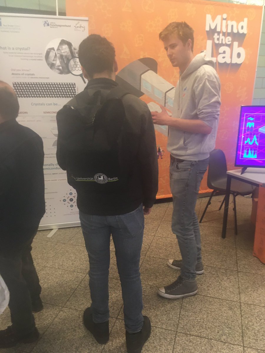 Carsten Hucho (@carsten_hucho) on Twitter photo Wie klein ist Nano?! #paulDrudeInstitut am UBahnhof Alex bei <a href="/mtl_berlin/">Mind the Lab Berlin</a> #mindthelab19 #berSciWeek19 <a href="/FVB_adlershof/">Forschungsverbund Berlin</a> <a href="/LeibnizWGL/">Leibniz-Gemeinschaft</a> Wie klein ist Nano?! #paulDrudeInstitut am UBahnhof Alex bei <a href="/mtl_berlin/">Mind the Lab Berlin</a> #mindthelab19 #berSciWeek19 <a href="/FVB_adlershof/">Forschungsverbund Berlin</a> <a href="/LeibnizWGL/">Leibniz-Gemeinschaft</a>