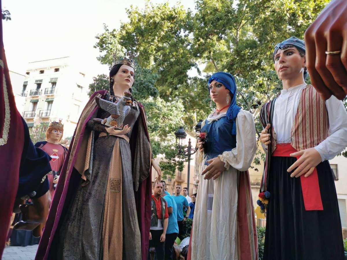 Gegants i Cabuts de Benetússer tweet media