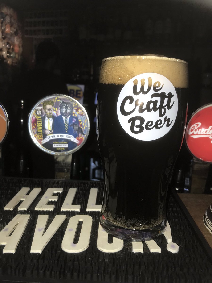 LennardRamone's tweet image. Continuing #StoutDay at @PaddleAnd with @YellowBellyBeer x @WWolfBrewery The Wolf of Malt Street Stout. 😎👍🏻🇮🇪🍻