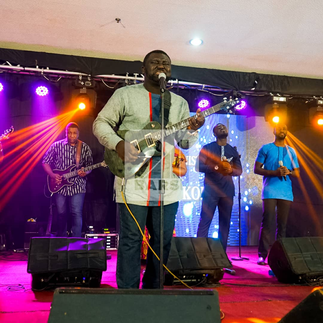 Throwback Thursday...
 KODA's ministration at Vine Praiz '19 held at Exhibition Hall, National Theatre earlier this year.