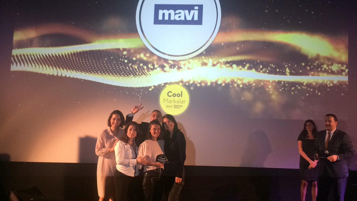 #CoolMarkalar2019’da <a href="/mavi/">Mavi</a> Jean Kategorisi’nde yılın En Cool Markası seçildi.