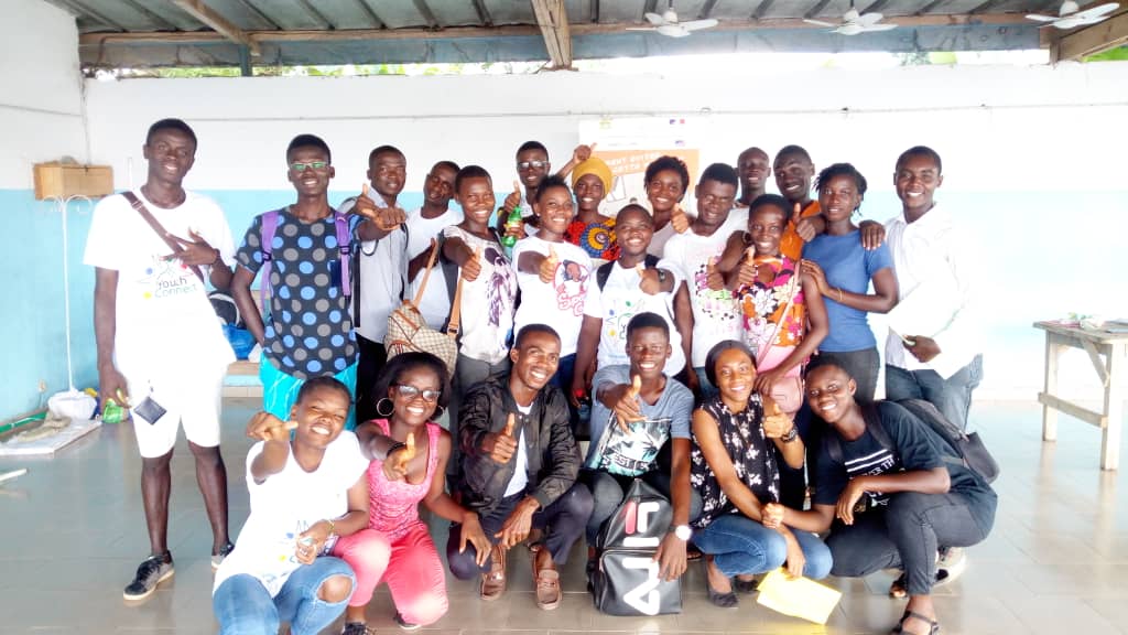 Formation du MAJ de Yamoussoukro/ CI  sur le plaidoyer et sa rédaction pour un accès aux produits de contraception pour tous !!!@NguessanPaulAm1  
AIBEF Yamoussoukro 
AIBEF .........