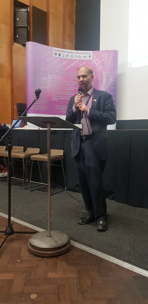 SukhbirJSingh's tweet image. Great keynote lecture by @jamesdholt on #Religion &amp;amp; #Education at #SREConference in  @mcr_central. V. impressed with his knowledge of religion &amp;amp; humility as to how the lecture was delivered. Thanks @fn4m @charleskod @QaisraShahraz @RabnawazA @HassanNaeemUl @JonnyWineberg @786maq