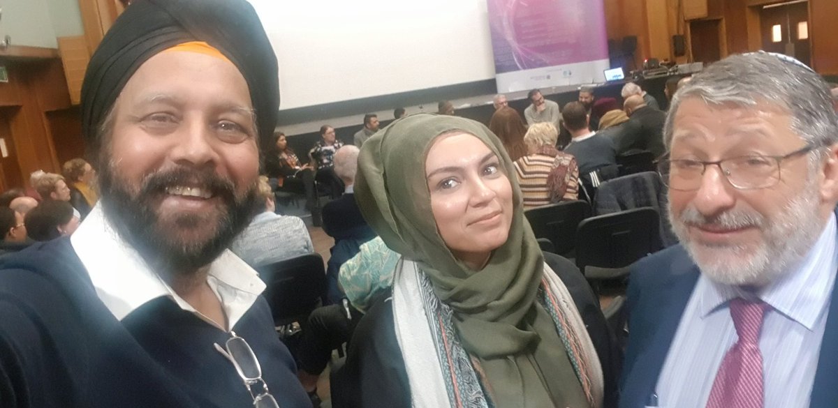 SukhbirJSingh's tweet image. Great keynote lecture by @jamesdholt on #Religion &amp;amp; #Education at #SREConference in  @mcr_central. V. impressed with his knowledge of religion &amp;amp; humility as to how the lecture was delivered. Thanks @fn4m @charleskod @QaisraShahraz @RabnawazA @HassanNaeemUl @JonnyWineberg @786maq