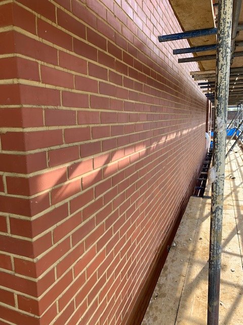 tiffingirls_sch's tweet photo. See how our new teaching block ‘Rivermead’ is nicely coming along. Over half term brickwork and a breakthrough linking corridor to the current Art and D&amp;T departments were completed plus windows have gone in.
#donateRivermead https://t.co/5DPPxADb8l