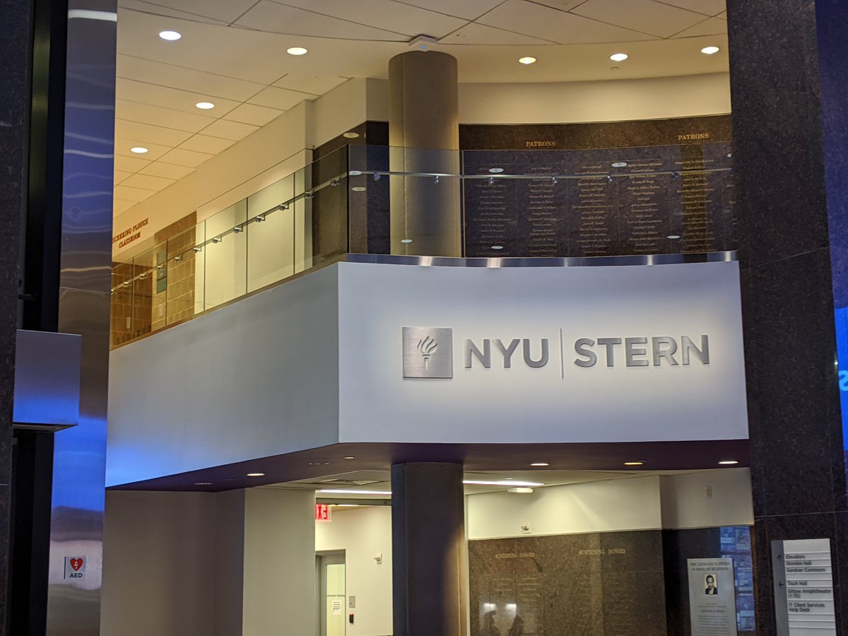 PtonClimate's tweet photo. Great attending the @NYUStern event on macro topics in investing. Private equity, emerging markets, commodity trading, and M&amp;A activity are all affected by global trends in our markets #globalbusiness #entrepreneurship https://t.co/oXmLxsOLLH