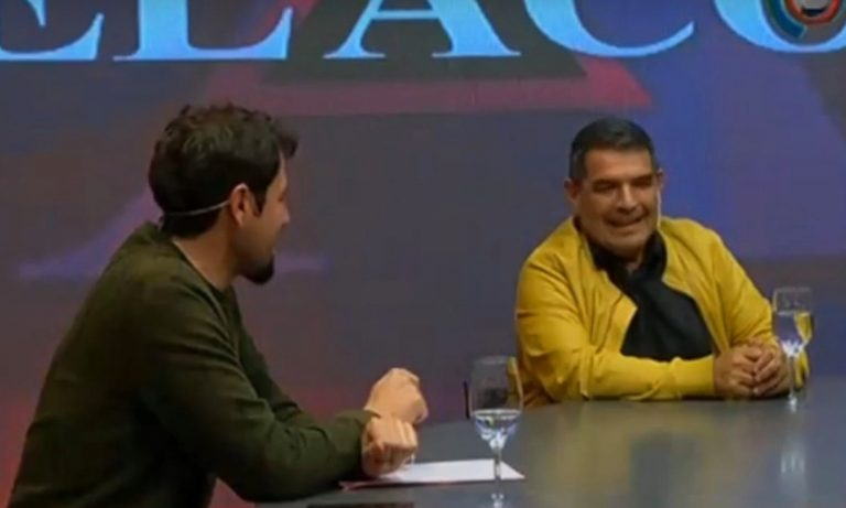 Diego Ferreyra (@diegoaferreyra) on Twitter photo Olmedo: «Cuando dos candidatos pelean por corrupción, uno de ellos gana por afano» elacopleinformativo.com.ar/olmedo-cuando-… <a href="/nnatnieto/">Natalia Nieto</a> <a href="/elacopleinfo/">El Acople</a> <a href="/AlfredoOlmedoOk/">Alfredo Olmedo</a> #Salta Olmedo: «Cuando dos candidatos pelean por corrupción, uno de ellos gana por afano» elacopleinformativo.com.ar/olmedo-cuando-… <a href="/nnatnieto/">Natalia Nieto</a> <a href="/elacopleinfo/">El Acople</a> <a href="/AlfredoOlmedoOk/">Alfredo Olmedo</a> #Salta