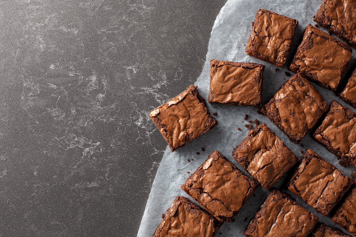 Brownie points to whoever can guess this HanStone colour. Hint: it’s from our gorgeous Riverwashed collection. #QuartzCountertops