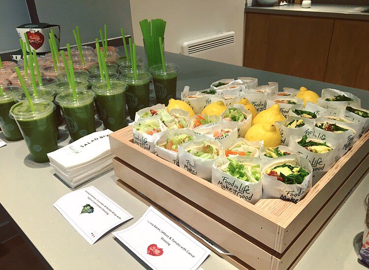 DesignJq's tweet image. Another brilliant @Birm_Arch breakfast briefing hosted at the showroom yesterday!! Special thanks to @Linuslahoj for the extremely interesting talk and to @_saladboxuk for the tasty food and smoothies!