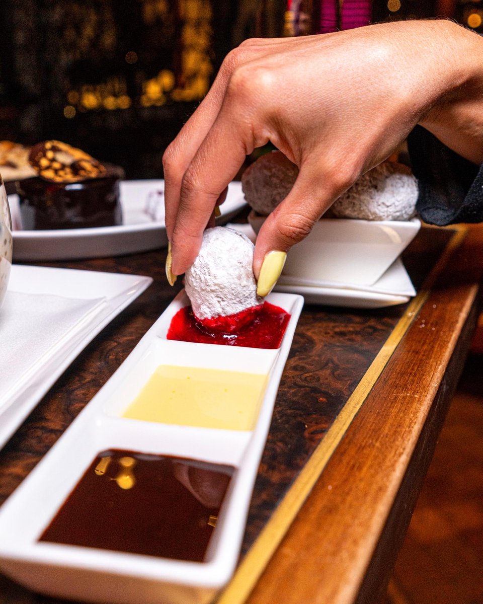 Dip into a sweet treat. #lacavelv
