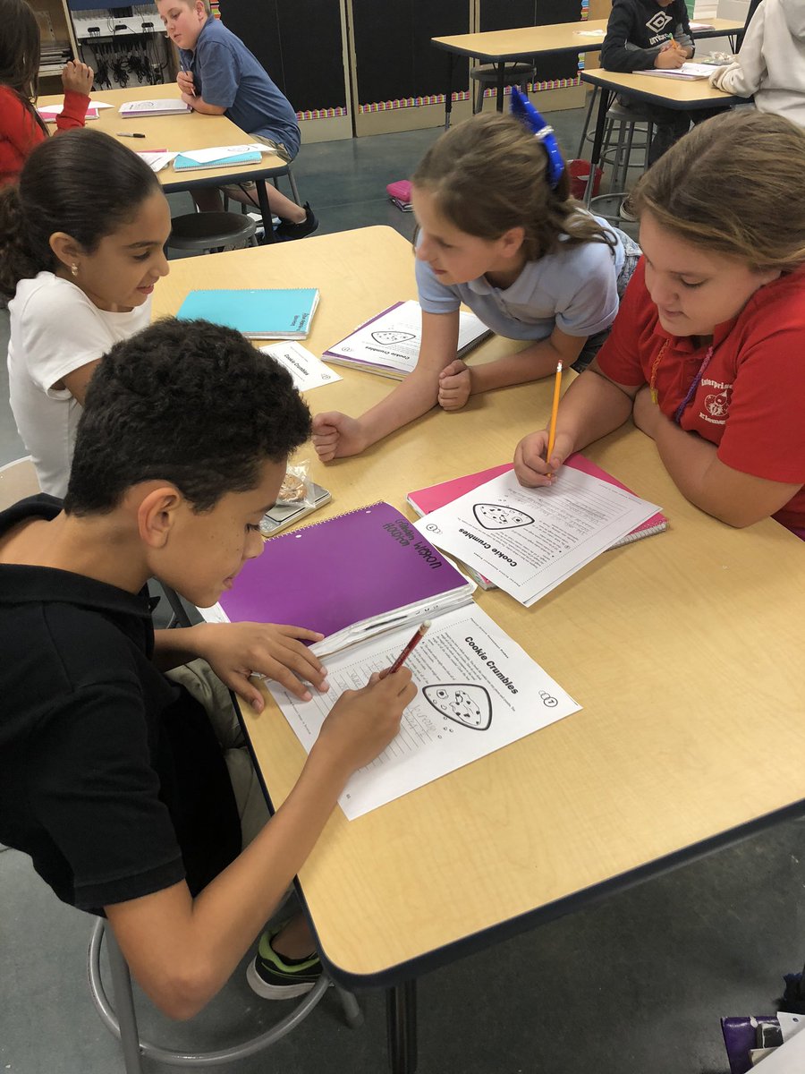 CoodyCratina's tweet image. Mrs. Hirsch’s class #funexperiment #mass #learningisfun #Enterpriseelementary