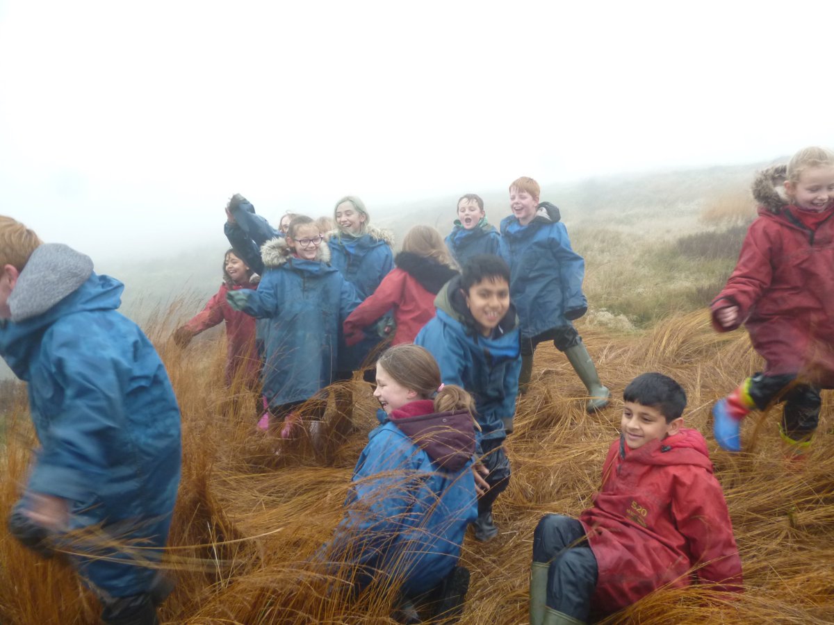 BalladenSpare's tweet photo. Lots of smiles and mud when we went up to Peel Tower. @BalladenSchool https://t.co/qtp2KIbGoQ